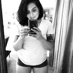 Meet your Posher, Whitney